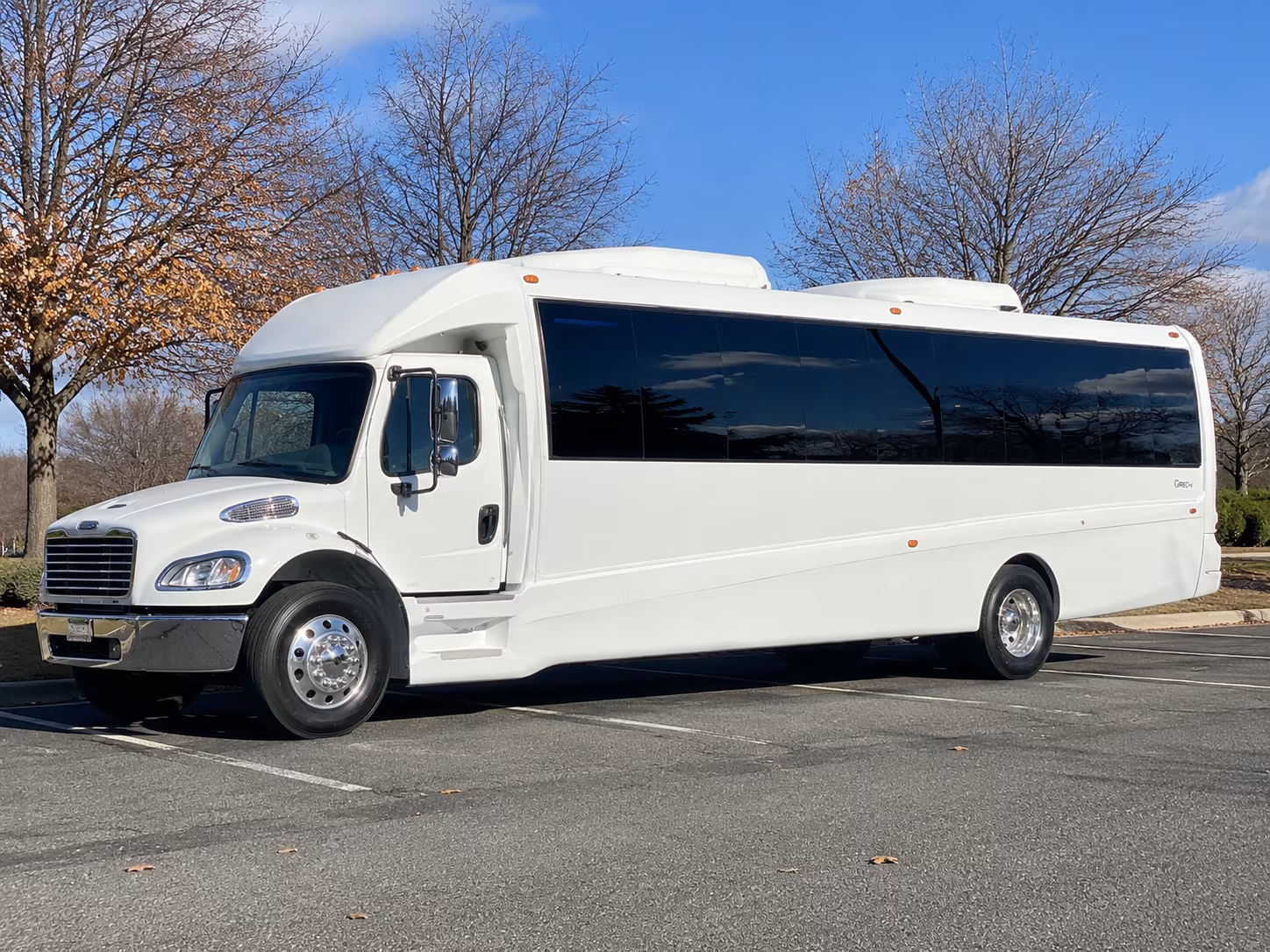 lakewood party bus