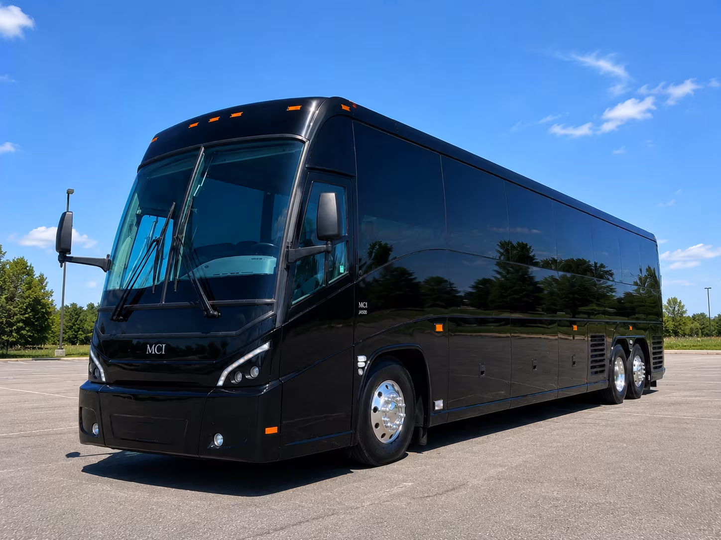 shuttle buses between lakewood hotels and wedding venues